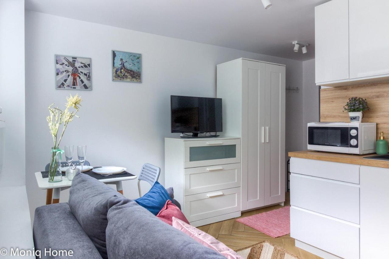 M&R Apartament Smart&Bright Batorego 16, Netflix, Free Wifi, Metro I Park Pole Mokotowskie, Stodola, Self Check-In, 5 Minut Od Centrum Varsovia Exterior foto